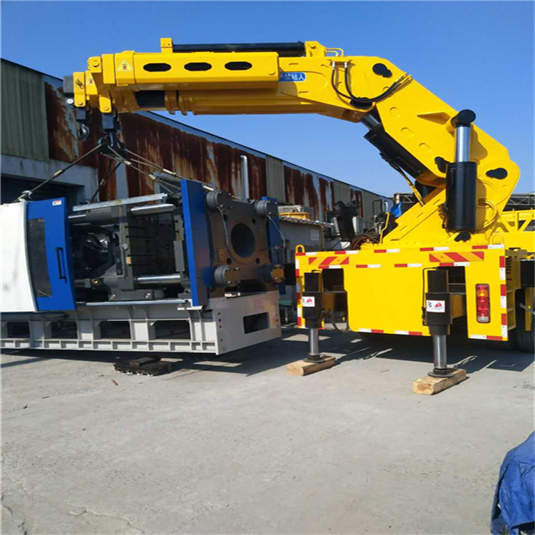 南吕镇 大吨位折臂吊出租费用解析：一小时租赁多少钱