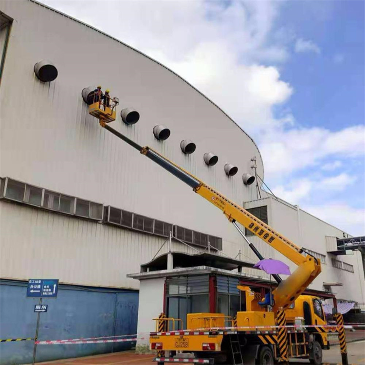 南吕镇高空作业车出租服务：专业广告牌安装解决方案