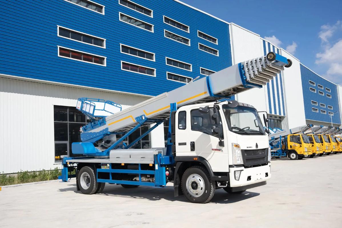 南吕镇出租云梯车高空作业车 建筑垃圾搬运